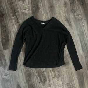 ARDENE gray flowy top y2k vibe